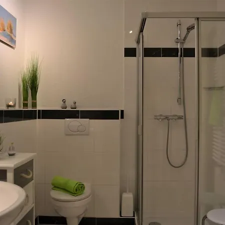 Residenz Prorer Wiek App 7 Strandnah, Mit Balkon By Unsere Urlaubszeit